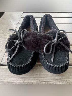 Black Ugg Suede Shearling Lined Moccasin Slippers